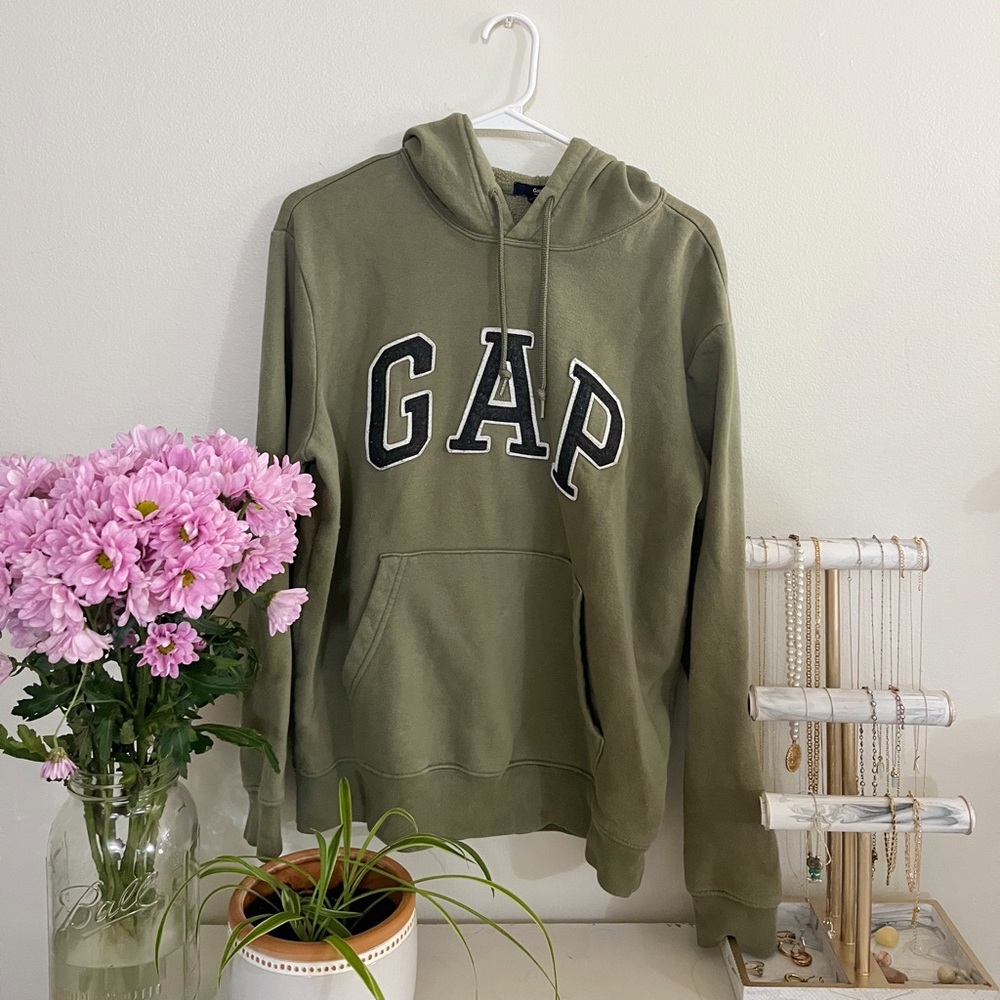 GAP army green hoodie used but good condition.